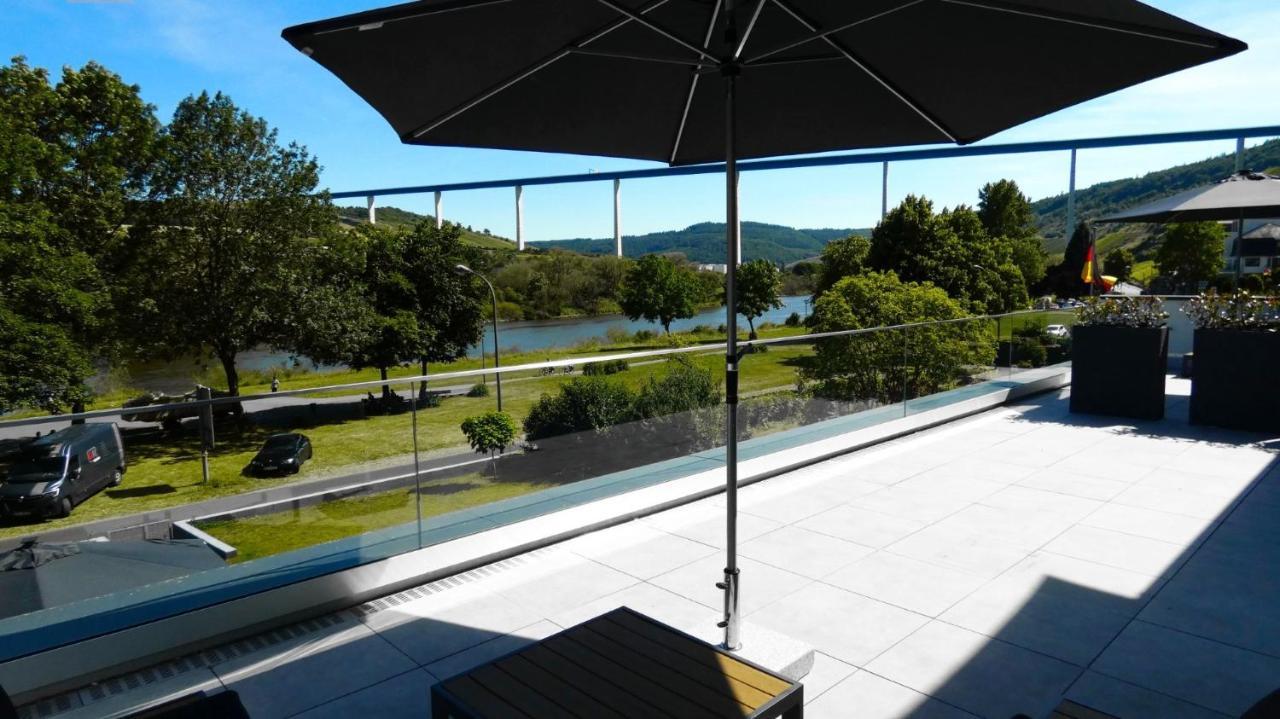 Moselufer Apartments Uerzig Luaran gambar