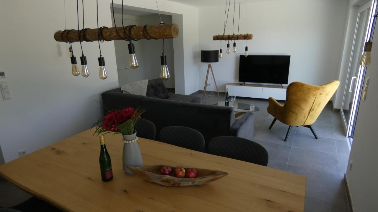Moselufer Apartments Uerzig Luaran gambar